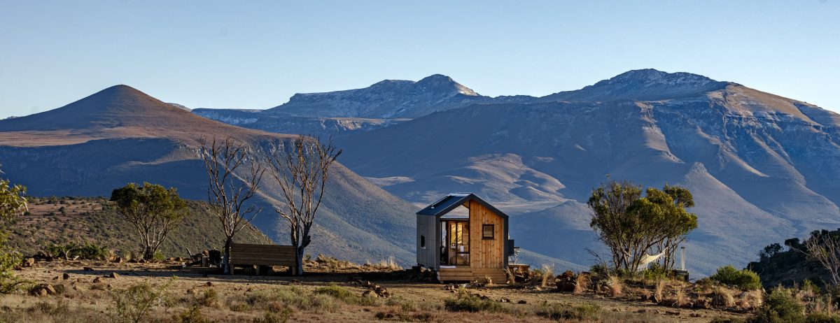 SOUTHERN AFRICAS LEGENDARY MOUNT CAMDEBOO LAUNCHES WILDERNESS PODS ADD